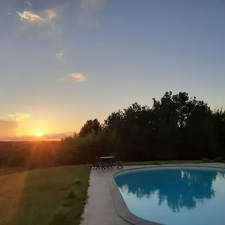 La Casina Dai Mille Colori Con Piscina Σπίτι διακοπών *